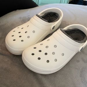 White fuzzy crocs